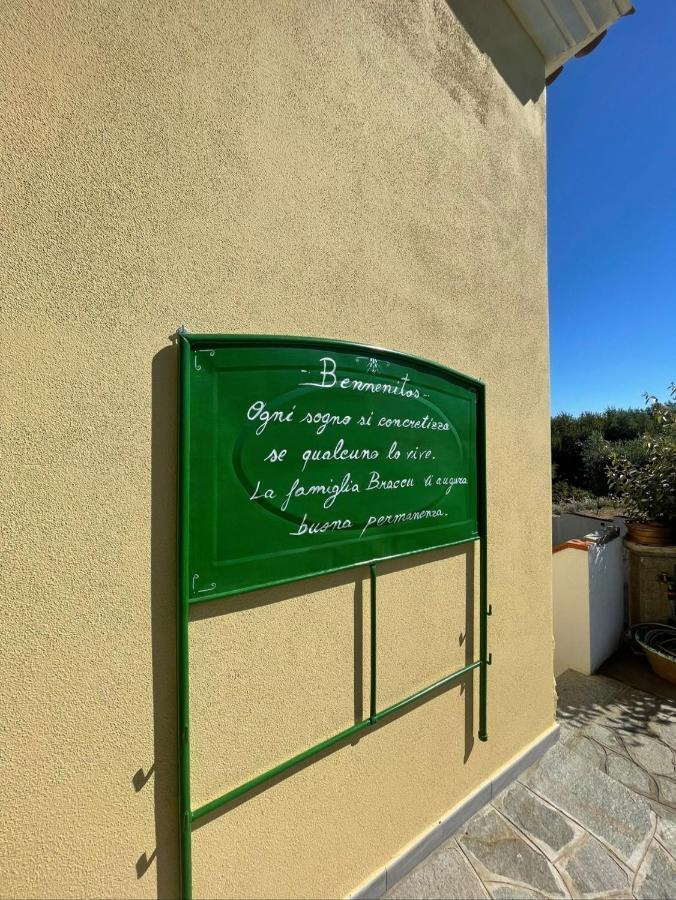 Il Casale Villa Budoni Esterno foto